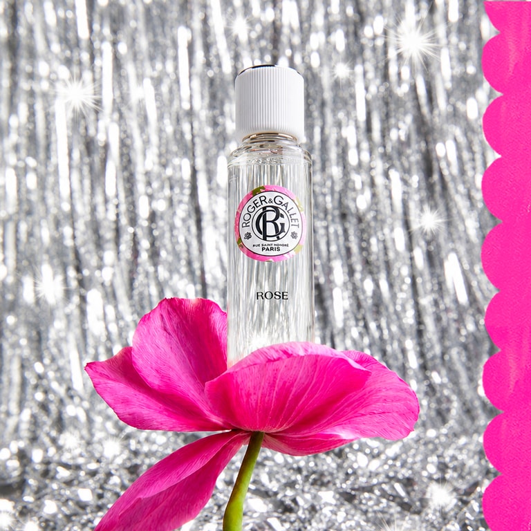 Rose Weihnachtsgeschenkset Duftendes Wohlfühl-Wasser + Wohlfühl-Seife